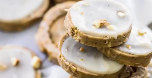 Biscuits sablés à l’érable et aux noix