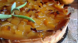 Tarte à l’Ananas Caramélisé _ Un Délice Exotique