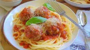 Linguine aux Boulettes Sauce Tomate