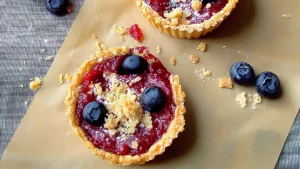 Tartelettes Crumble aux Fruits Rouges