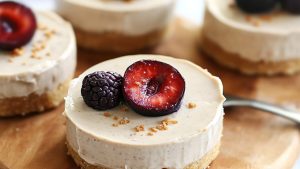 7-Ingredient-Vegan-Cheesecakes-Minimalist-Baker