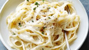 Fettuccine Alfredo