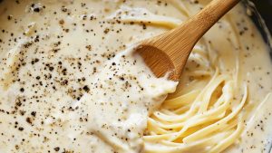 The-Best-Homemade-Alfredo-Sauce-Ever-The-Recipe-Critic