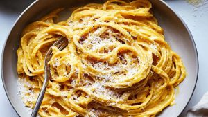 Creamy-Butternut-Squash-Pasta-Whats-Gaby-Cooking