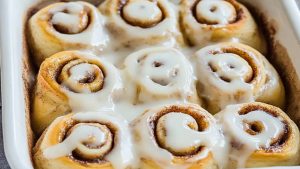 Easy-Cinnamon-Rolls-Natashas-Kitchen